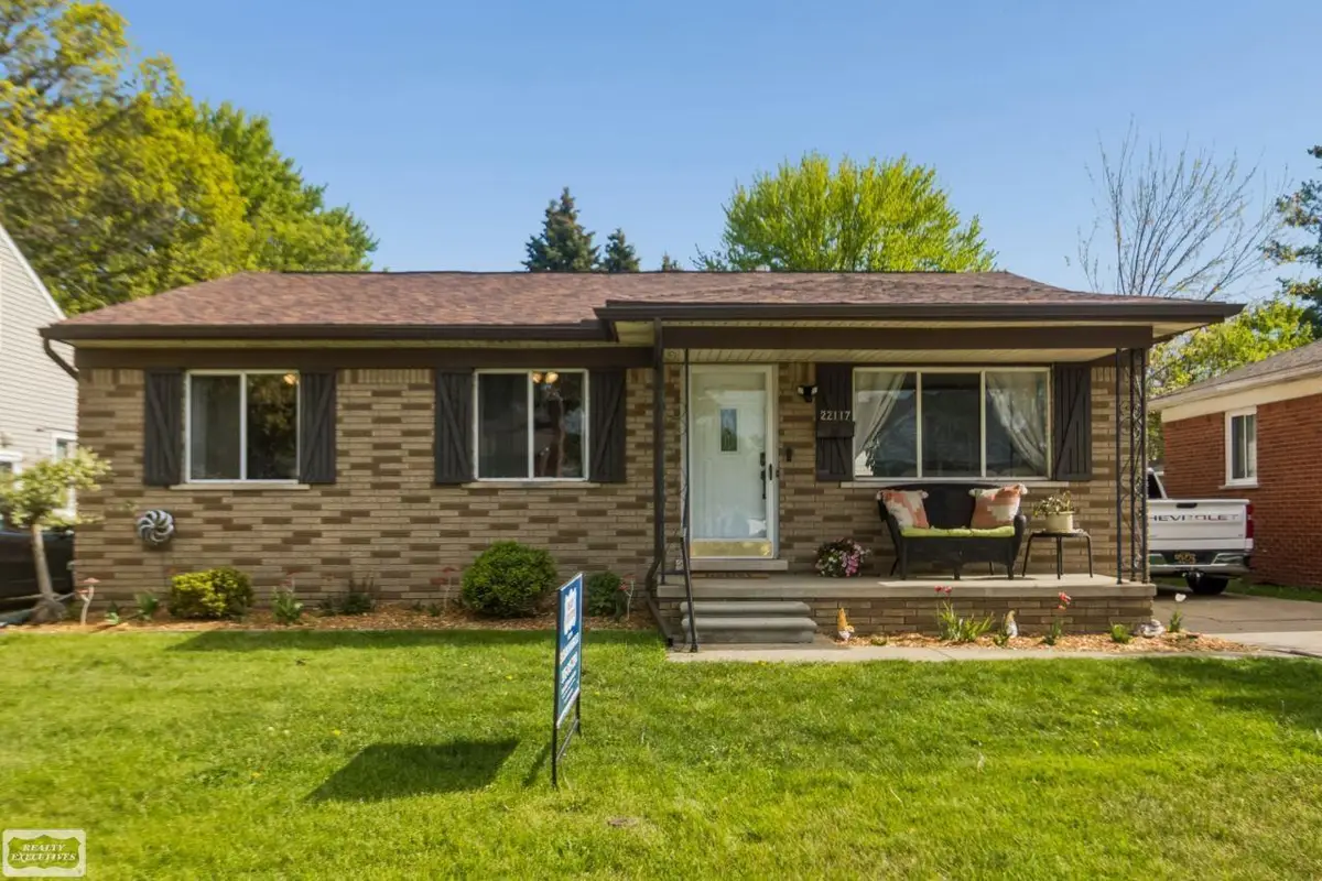 22117 California ST, Saint Clair Shores, MI 48080 - #1