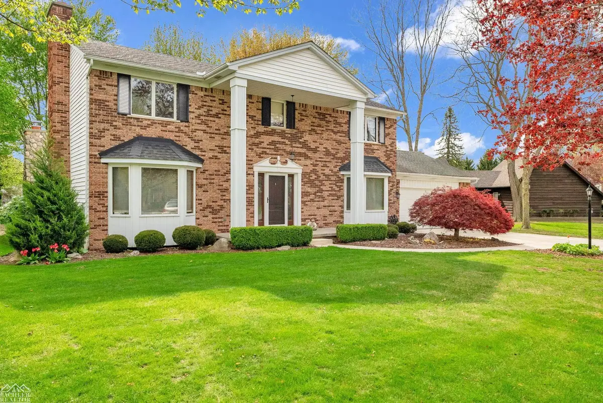 5409 Vista Belle CT, East China, MI 48054 - #1