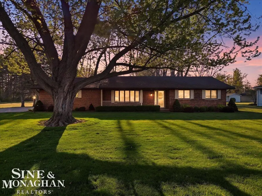 6197 Urban DR, East China, MI 48054 - #2