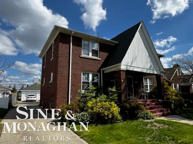 35230 Chestnut ST, Wayne, MI 48184 - #2