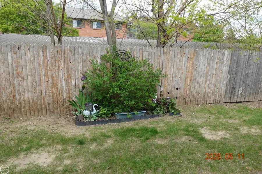 24459 QUAD PARK LN, Clinton Township, MI 48035 - #3