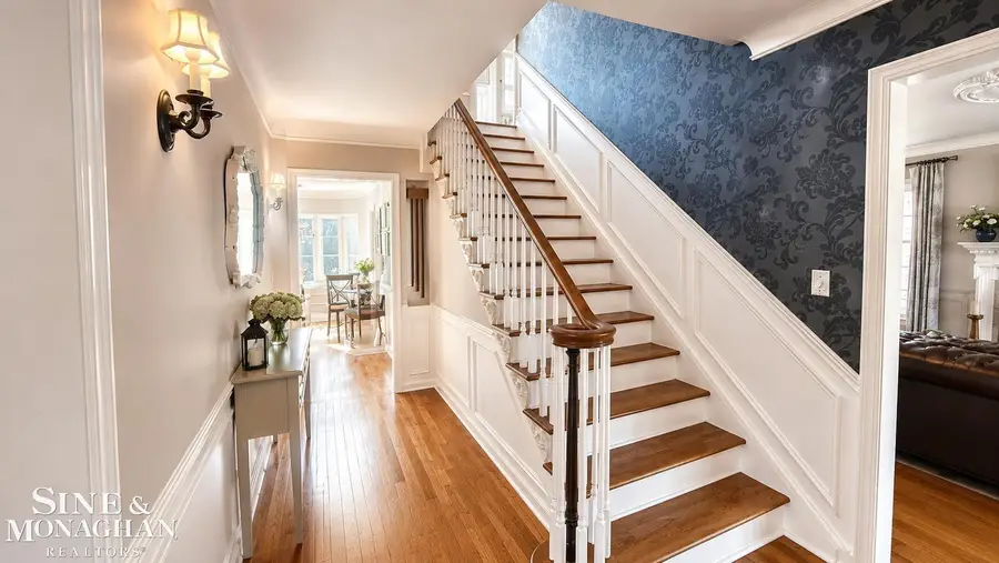 1043 Whittier RD, Grosse Pointe Park, MI 48230 - #3