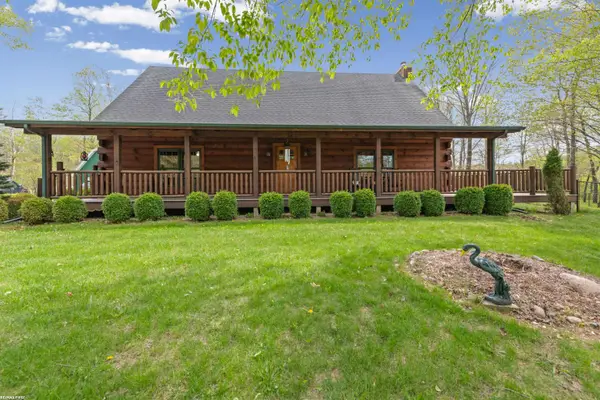 5562 Casey RD, Dryden, MI 48428