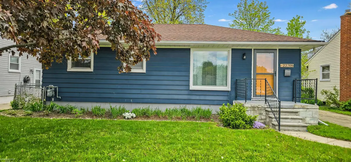 22705 California ST, Saint Clair Shores, MI 48080 - #1