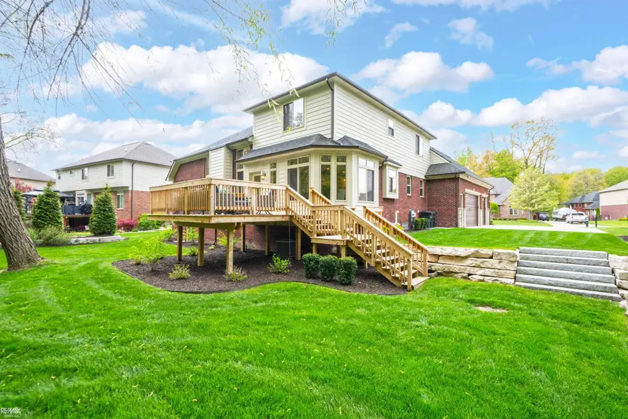 34389 Dante DR, Chesterfield, MI 48047 - #3