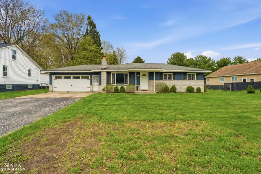 1032 Summer ST, Algonac, MI 48001 - #2