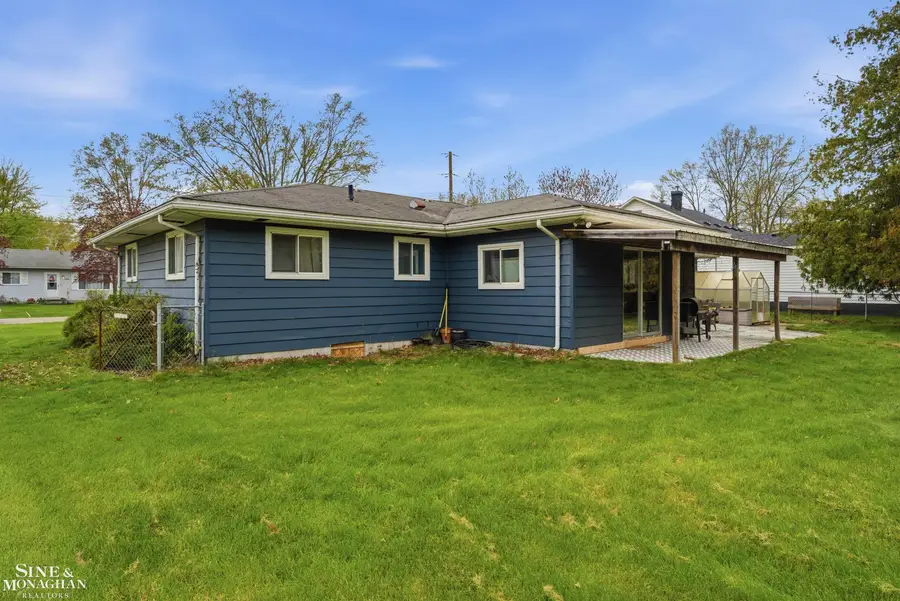 1032 Summer ST, Algonac, MI 48001 - #3