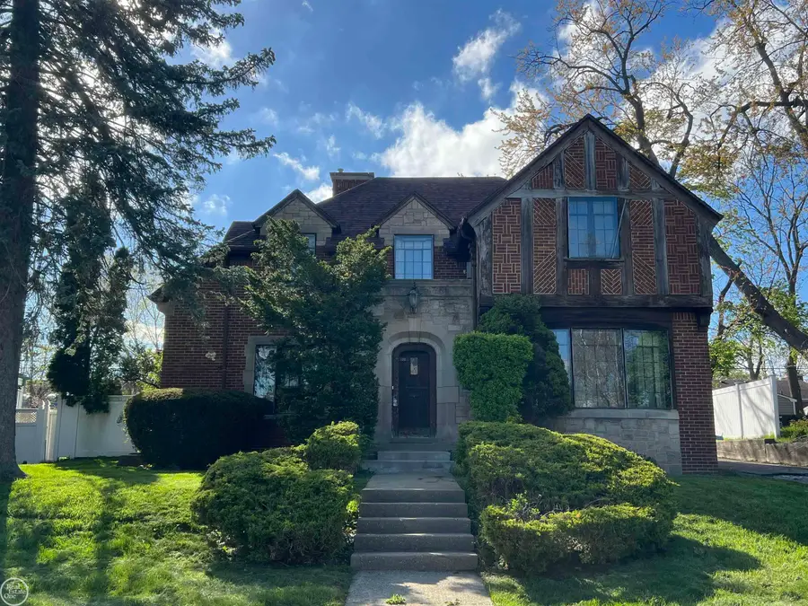 120 Ottawa DR, Pontiac, MI 48341 - #2