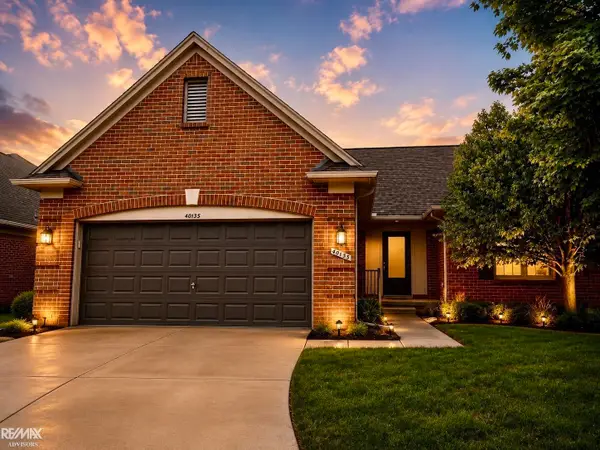 40135 Streamwood CT, SterlingHeights, MI 48310