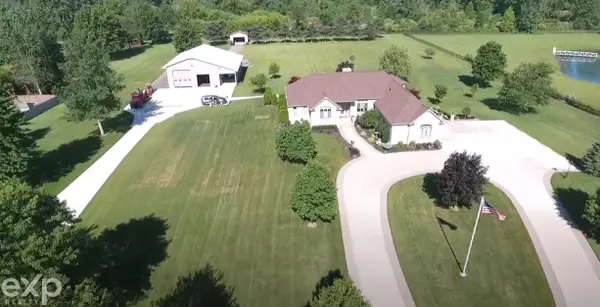 53203 Foss RD, Macomb, MI 48042