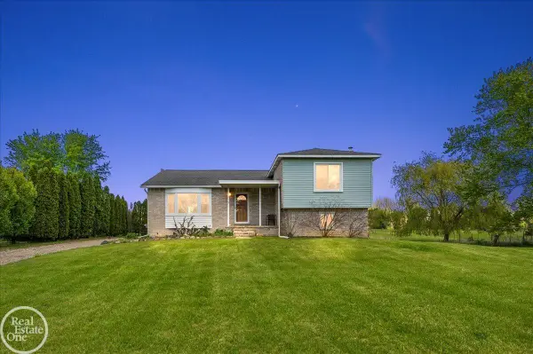 3219 Newark RD, Attica, MI 48412