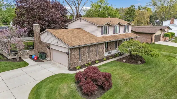 55767 Sandy Ln LN, ShelbyTwp, MI 48316