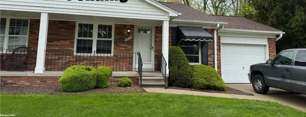 38210 E Maple Forest BLVD, HarrisonTownship, MI 48045