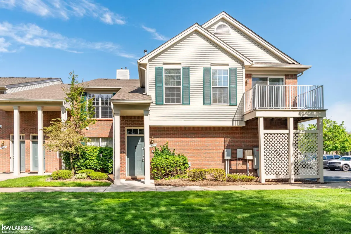 43971 Elm DR, Sterling Heights, MI 48313 - #1