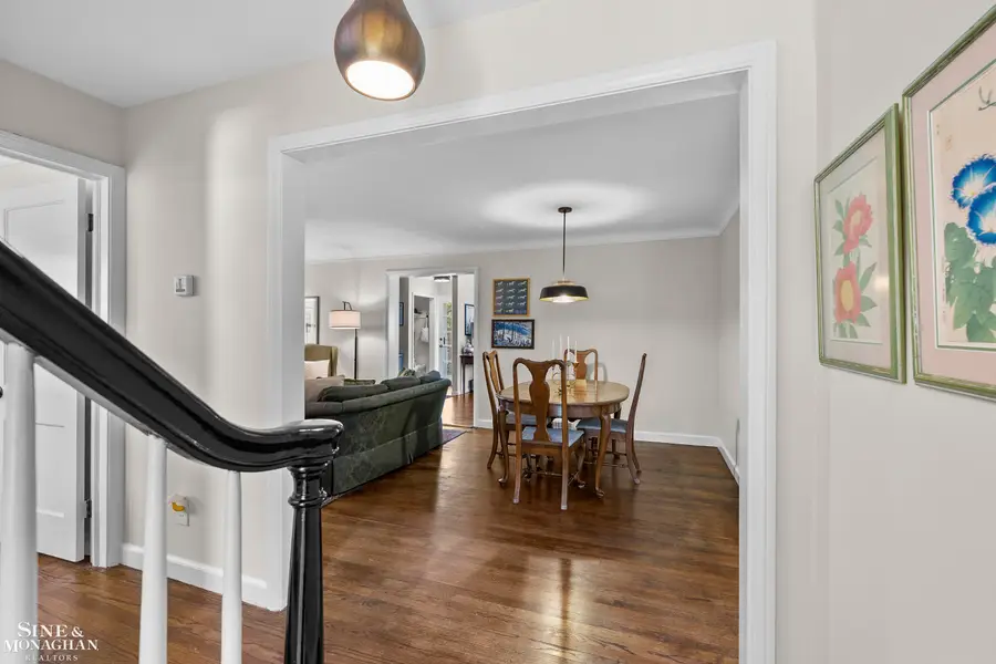 106 Meadow LN, Grosse Pointe Farms, MI 48236 - #3