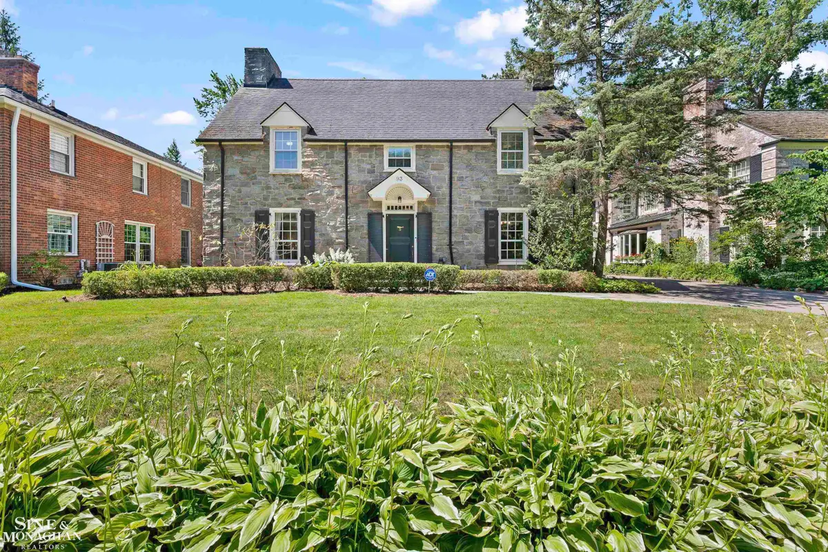 93 Merriweather RD, Grosse Pointe Farms, MI 48236 - #1