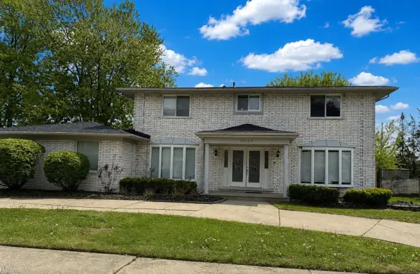 16644 Cederama DR, ClintonTownship, MI 48038