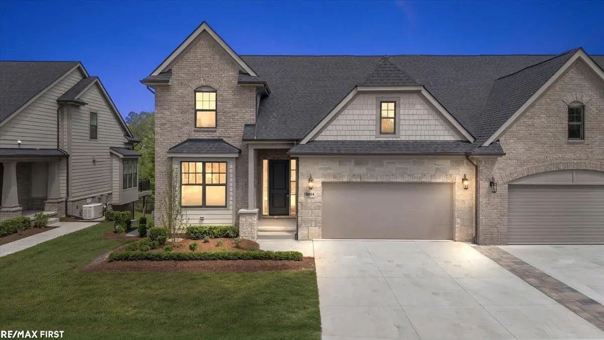 3064 Claret LN, Rochester Hills, MI 48309 - #1