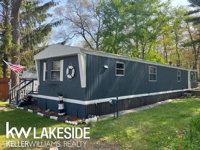 5871 Port Austin RD, Caseville, MI 48725 - #2