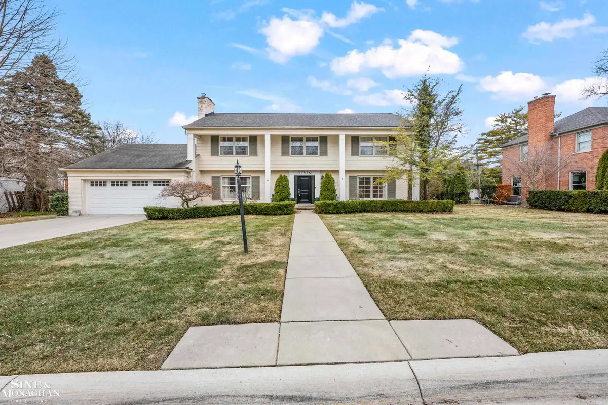 11 Wellington PL, Grosse Pointe, MI 48230 - #1