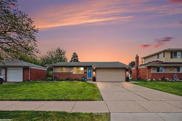 8124 Independence DR, SterlingHeights, MI 48313
