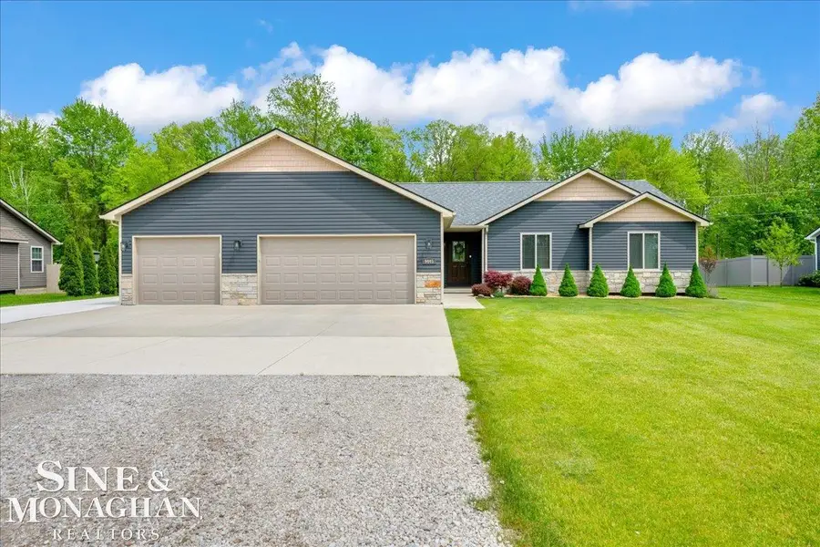 9445 Folkert RD, Pearl Beach, MI 48001 - #2