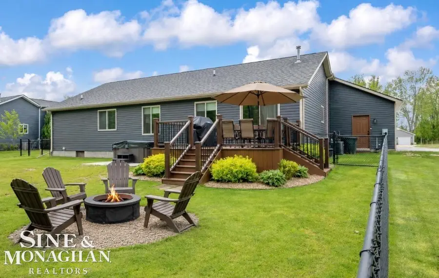 9445 Folkert RD, Pearl Beach, MI 48001 - #3