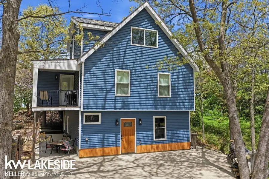 5815 Oak Pointe DR, Caseville, MI 48725 - #2