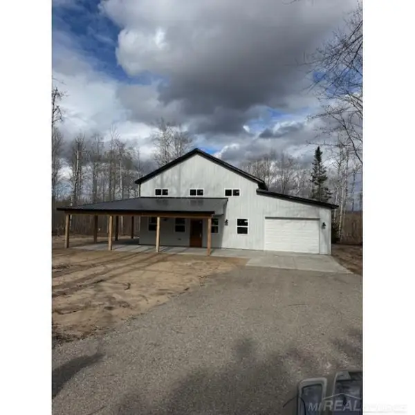 6571 Wildmar DR, Elmira, MI 49730