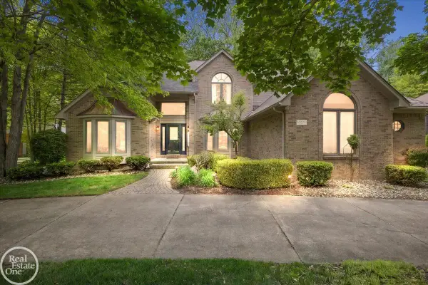 53291 Shanelle, ShelbyTwp, MI 48315