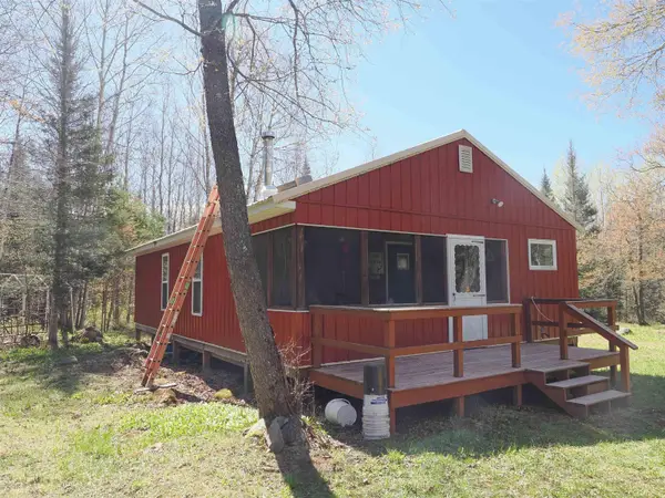 25918 US 41 HWY, Covington, MI 49919