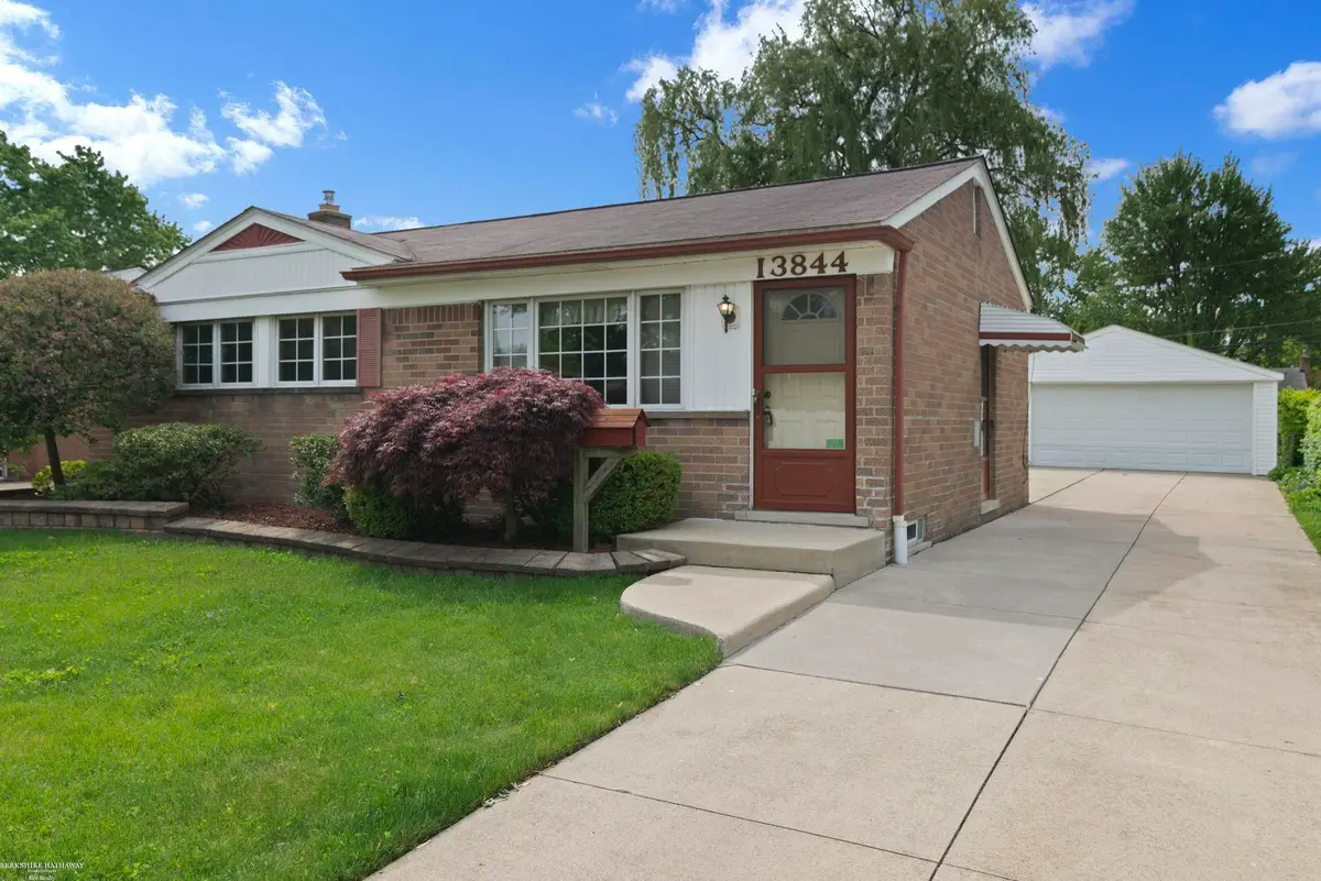 13844 La Chene AVE, Warren, MI 48088 - #1