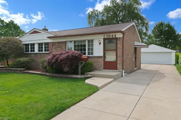 13844 La Chene AVE, Warren, MI 48088