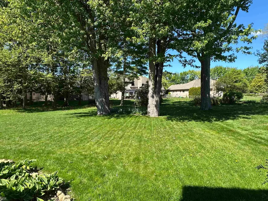 42199 Kyle DR, Clinton, MI 48038 - #2