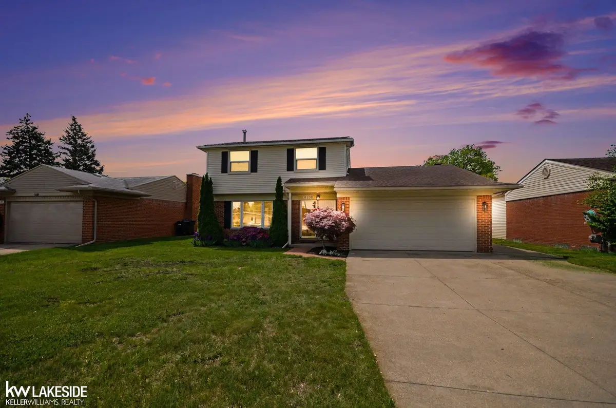 8208 San Marco BLVD, Sterling Heights, MI 48313 - #1
