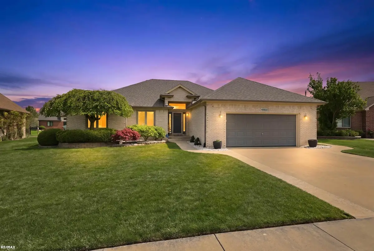 48822 Park Place DR, Macomb, MI 48044 - #1