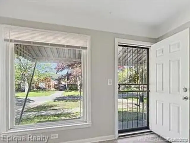 19373 Goulburn ST, Detroit, MI 48205 - #2