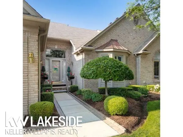 20359 Millville DR, Macomb, MI 48044
