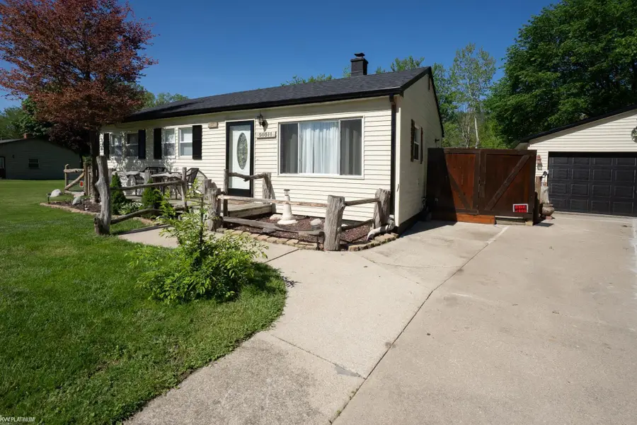 50511 Mile End DR, Shelby, MI 48317 - #3