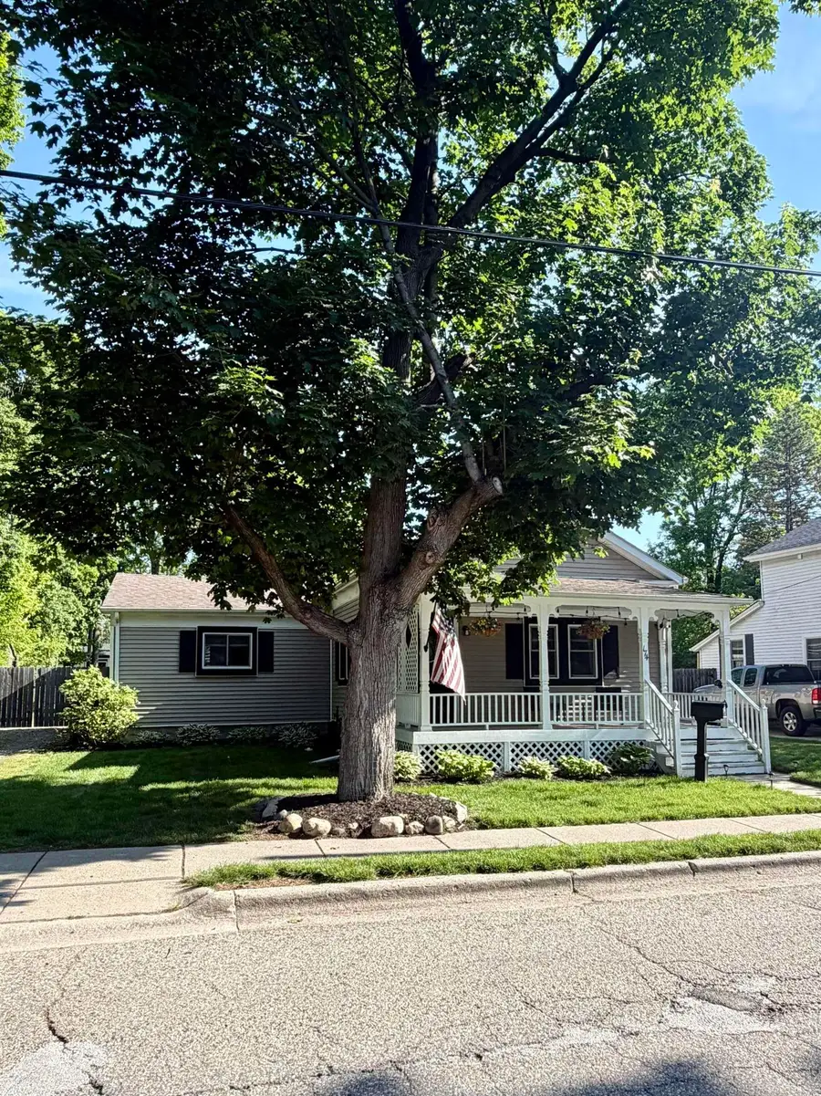 174 Benjamin ST, Romeo, MI 48065 - #2