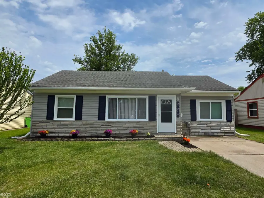 27260 Woodmont, Roseville, MI 48066 - #2