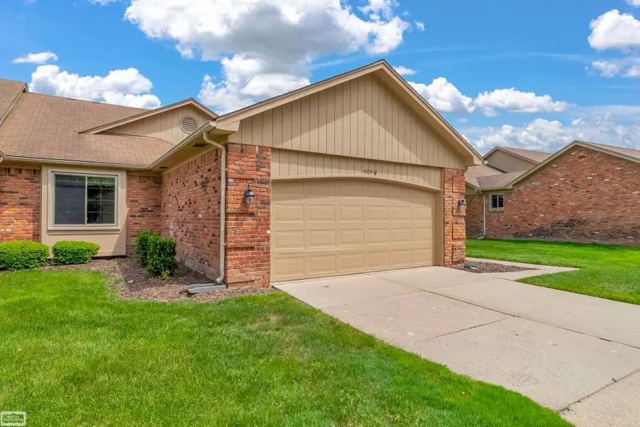 41010 W Rosewood DR, Clinton, MI 48038 - #3