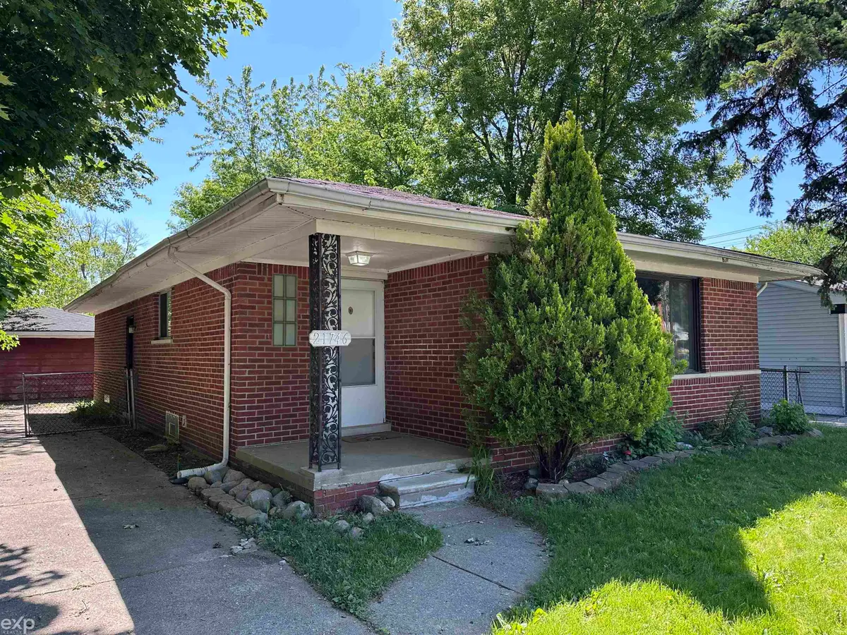 21746 Wellington AVE, Warren, MI 48089 - #1