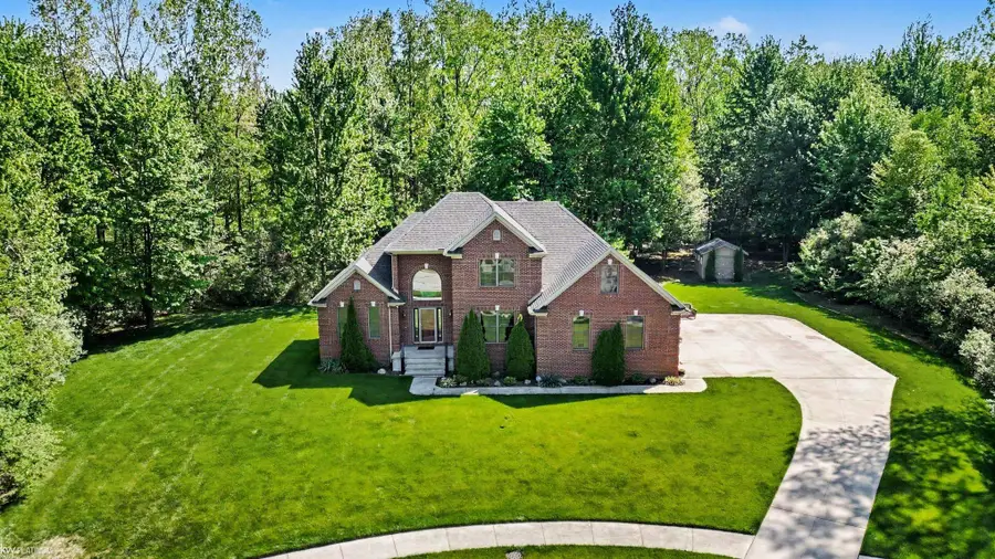 4184 Wellington CT, Fort Gratiot, MI 48059 - #3