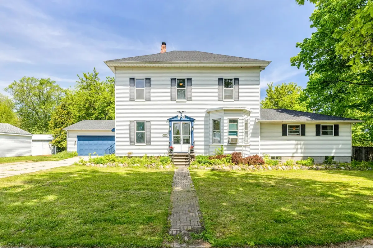7197 Hubbard ST, Lexington, MI 48450 - #1