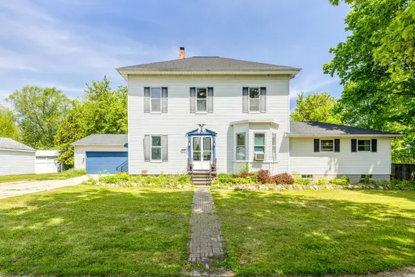 7197 Hubbard ST, Lexington, MI 48450