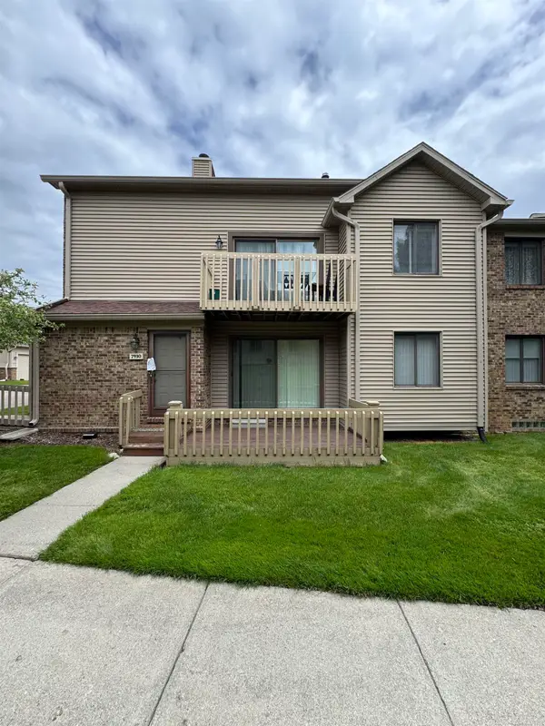 7930 Woodingham DR, WestBloomfield, MI 48322