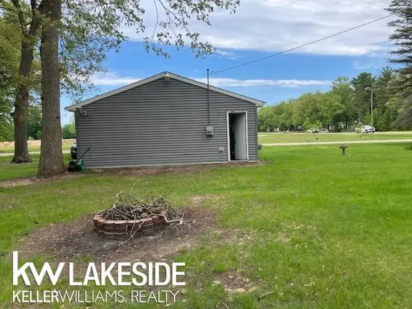 7115 Ann DR, Caseville, MI 48725