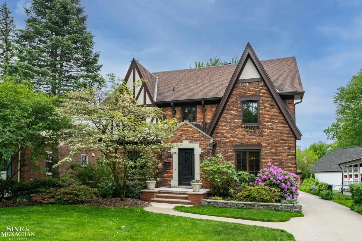 1251 Yorkshire, Grosse Pointe Park, MI 48230 - #1