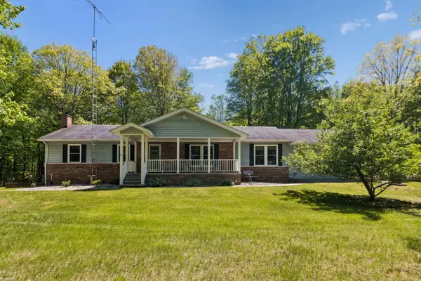 3750 McLain RD, NorthStreet, MI 48049